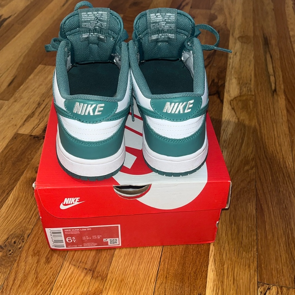 Nike Dunk Low GS Sz 6.5